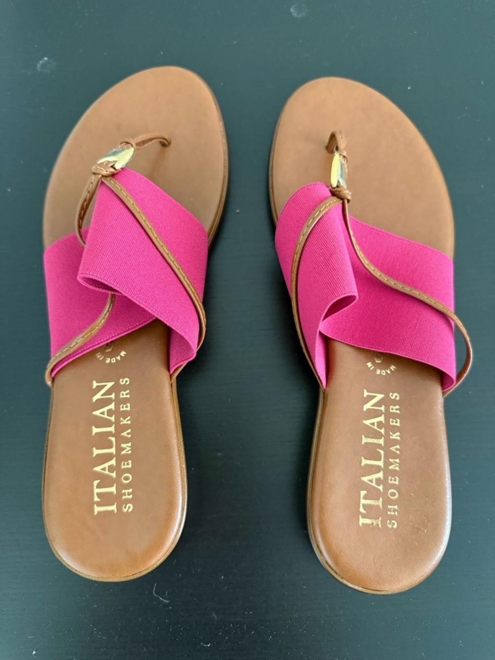 New Italian Shoemakers Hot Pink Elastic Crossover Toe-Loop Sandals
